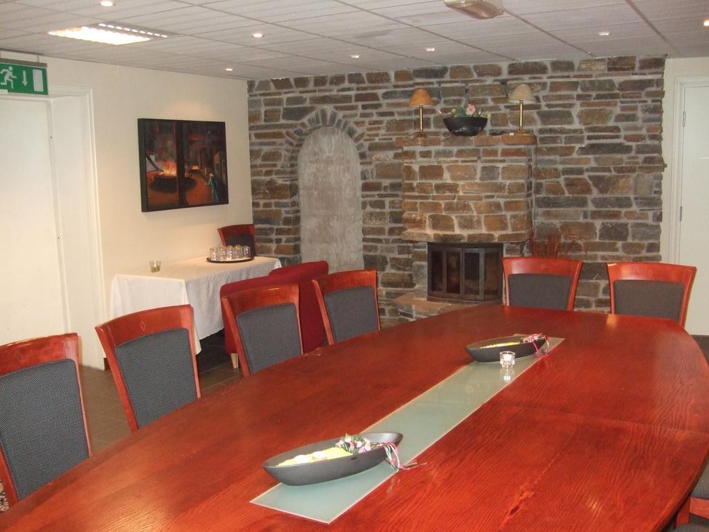Klover Hotel Sauda Εξωτερικό φωτογραφία