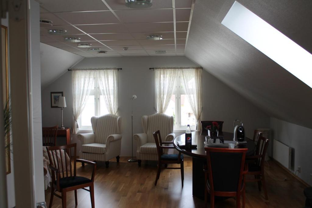 Klover Hotel Sauda Εξωτερικό φωτογραφία